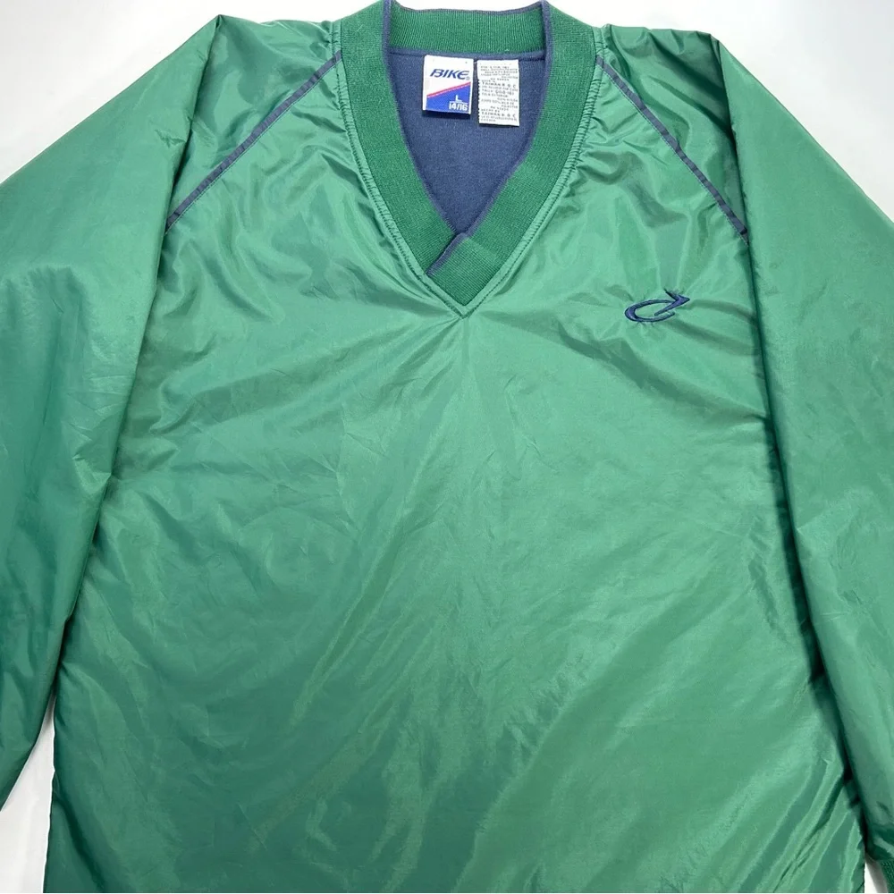 Bike Brand V-Neck Nylon Pullover Size Large (14-16) Boys’